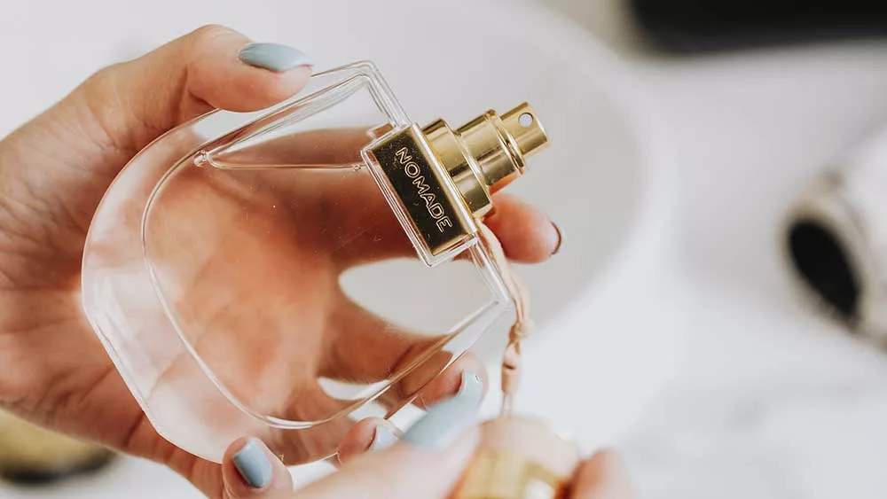 Como saber se o perfume tem boa fixação?