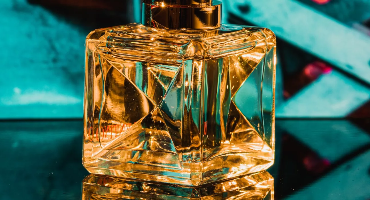 Como saber o cheiro do perfume antes de comprar?
